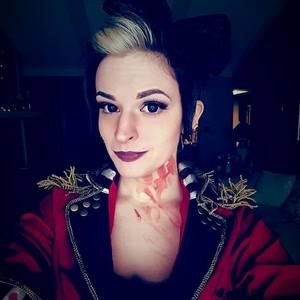 Meet your Posher, Whitney